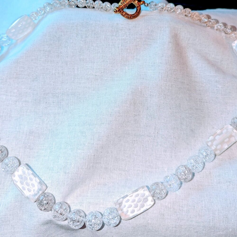 New White and clear necklace